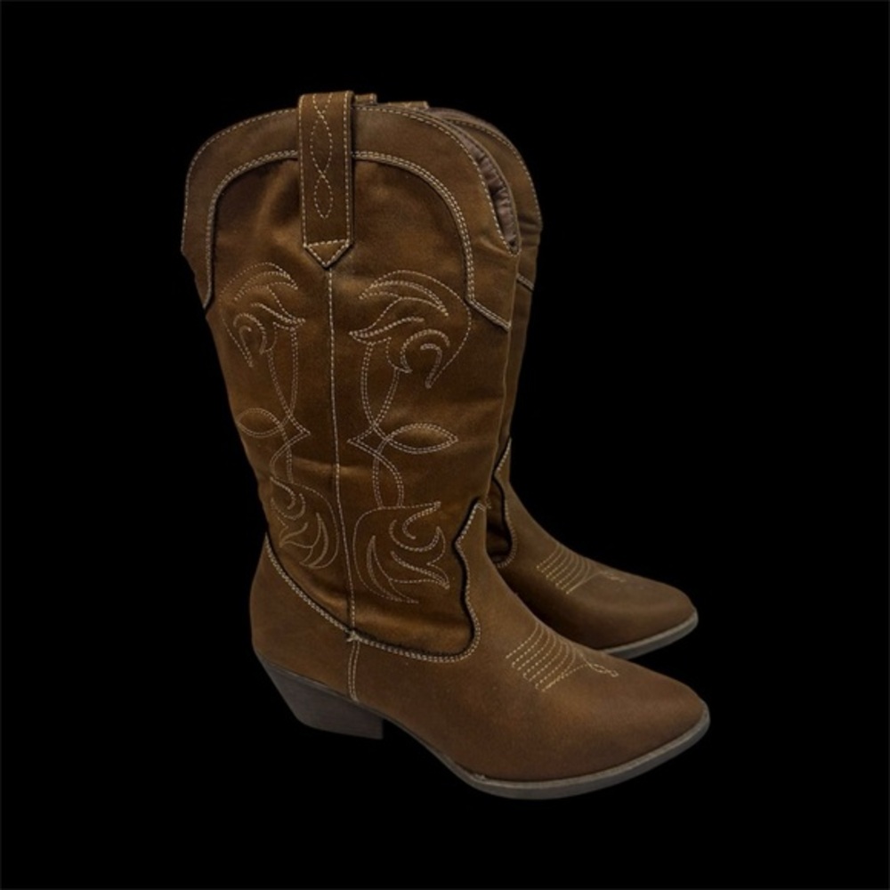 Rampage Brown Embroidered Heeled Boots